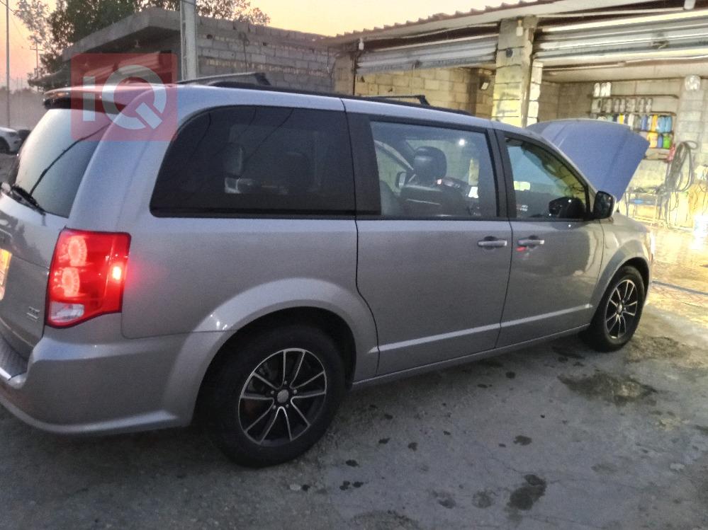 Dodge Grand Caravan